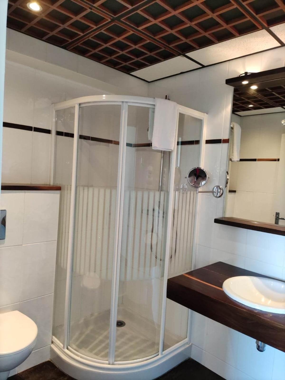 Le Relais Des Iles Hotel Coudeville Luaran gambar