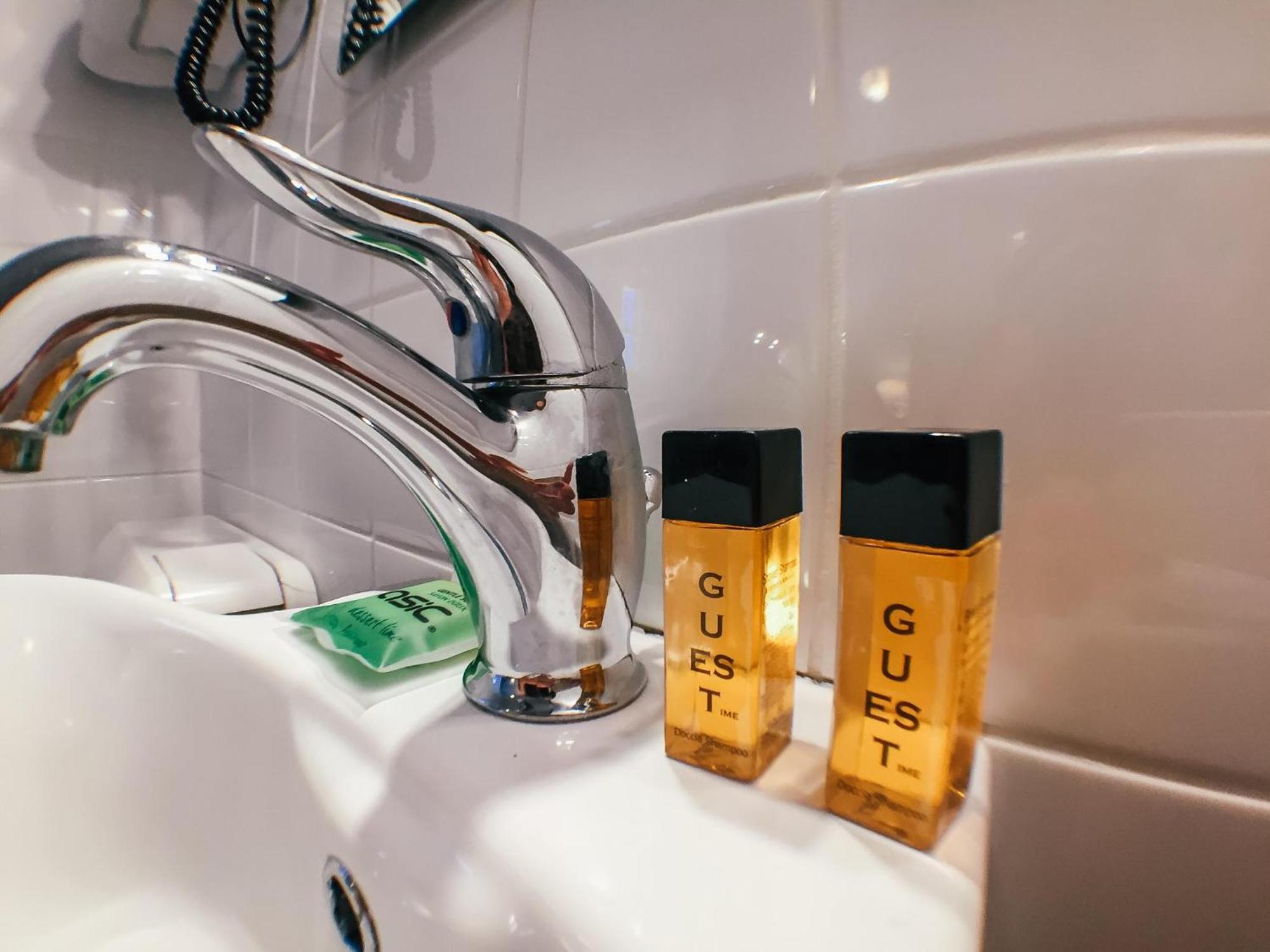 Le Relais Des Iles Hotel Coudeville Luaran gambar